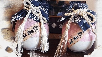 紅薯收獲季，用中型釀酒設(shè)備做紅薯酒造價(jià)低，利潤(rùn)高