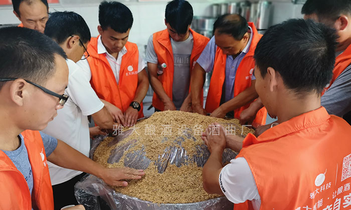 為什么不同酒廠釀造的小曲清香酒味道不一樣？ 6