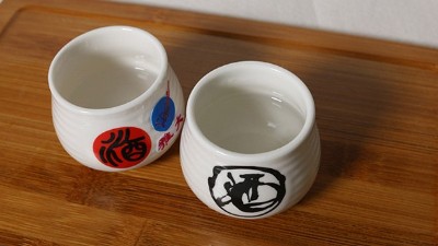小型白酒設(shè)備釀造的白酒，酸、甜、苦、辣分別來自哪里？