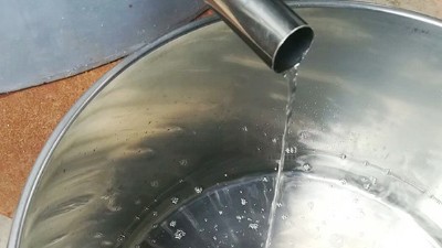 雅大燒酒設(shè)備學(xué)員回訪錄：喝了一口72度頭酒，體驗吞火的感覺