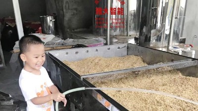 9月1日開(kāi)學(xué)季我送給孩子一份厚禮：一個(gè)小型燒酒設(shè)備酒坊！