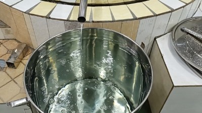 用釀酒設(shè)備白酒蒸的白酒度數(shù)太低？簡(jiǎn)單4招解決！