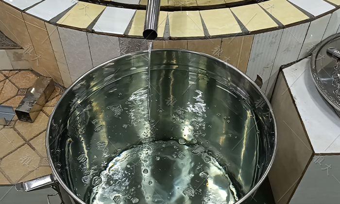 雅大烤酒設(shè)備出酒率高，不跑酒