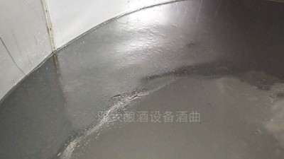 用白酒蒸餾設(shè)備做酒，原料處理不當(dāng)有可能導(dǎo)致上頭！