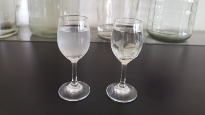 剛從白酒蒸餾設(shè)備接的酒，第2天發(fā)現(xiàn)有白色沉淀物怎么回事？