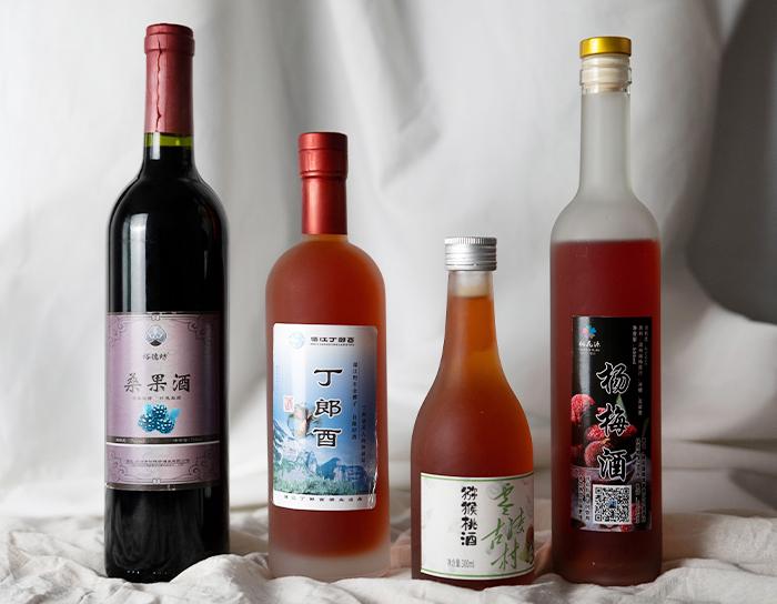 雅大客戶(hù)釀造的各種水果酒