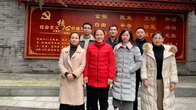 黨建領(lǐng)發(fā)展，科技助扶貧