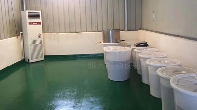 春節(jié)前燒酒設(shè)備釀的純糧酒不夠賣，怎樣才能縮短發(fā)酵周期？