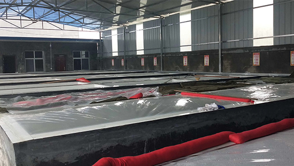 用大型釀酒設備做固態(tài)酒，窖池要怎么建？